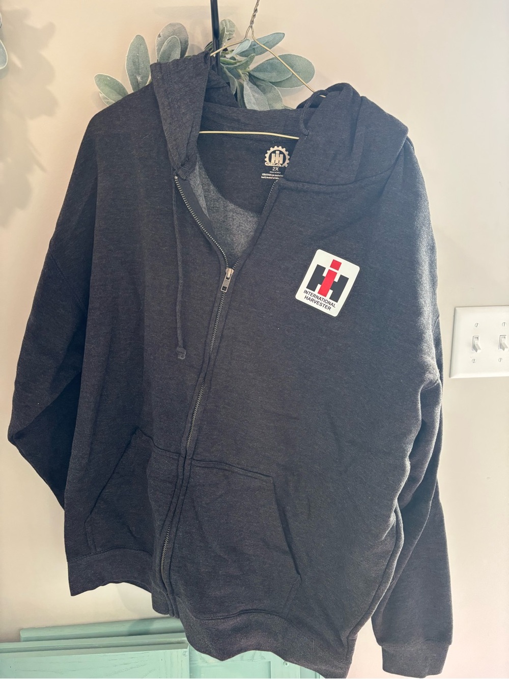 International Harvester 2XL charcoal Zip-Up Hoodie Jacket